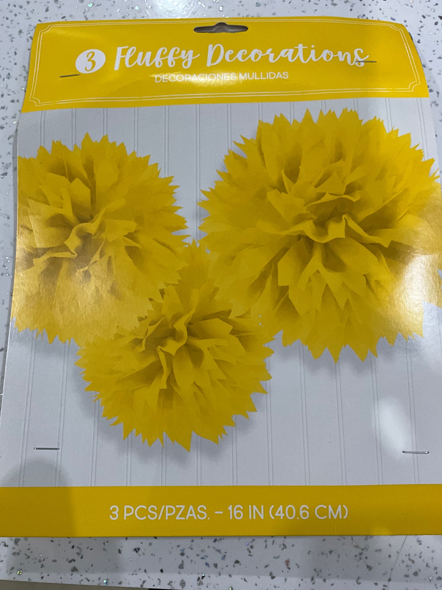FLUFFY DECORATIONS 3 YELLOW
