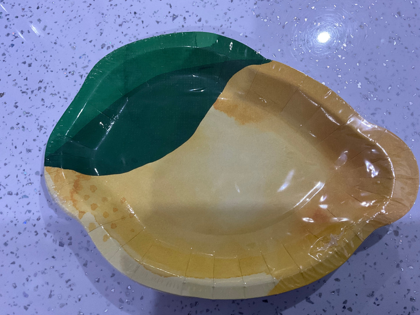 Platos en forma de limón