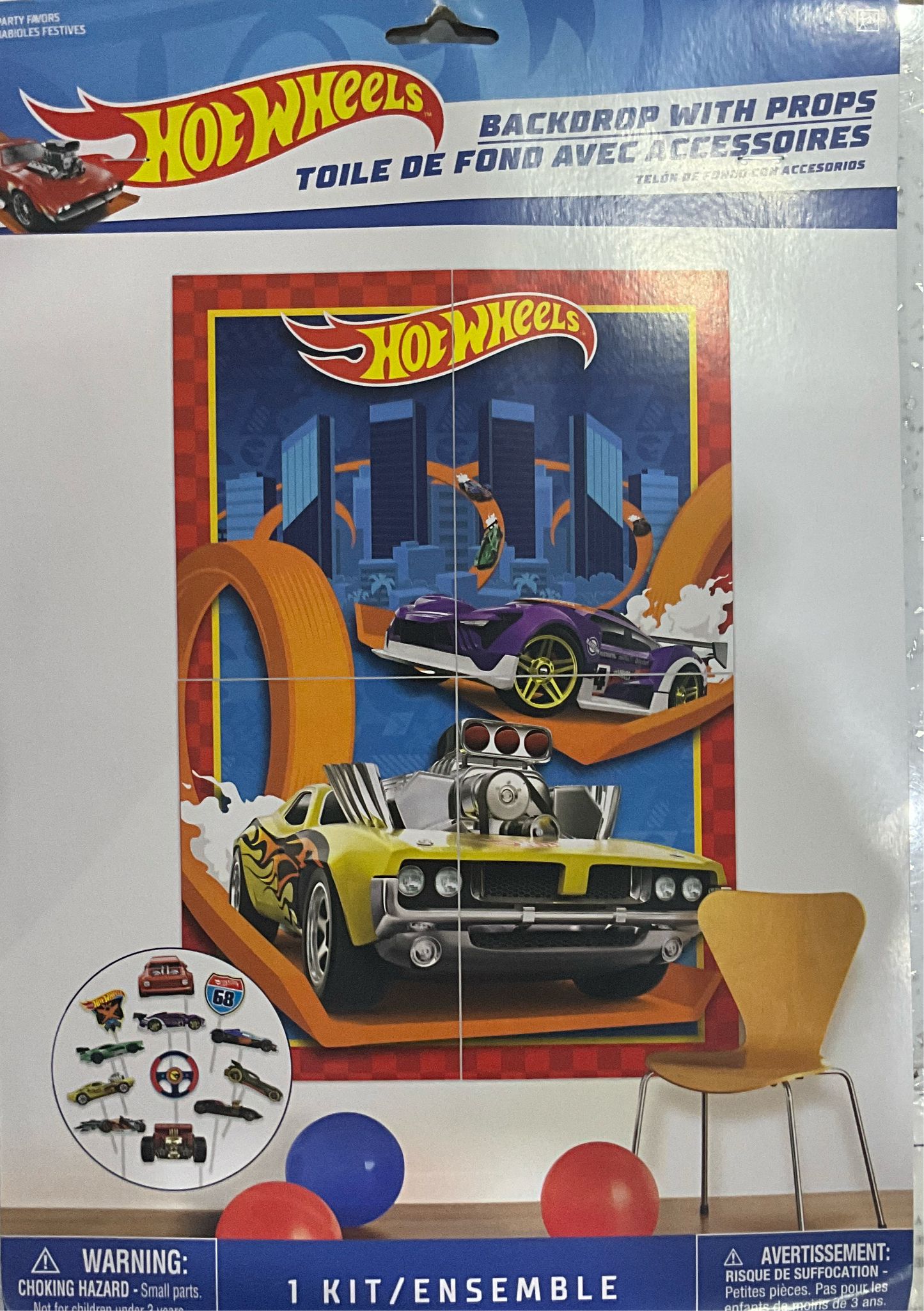 HOT WHEELS BACKDROP WITH PROPS