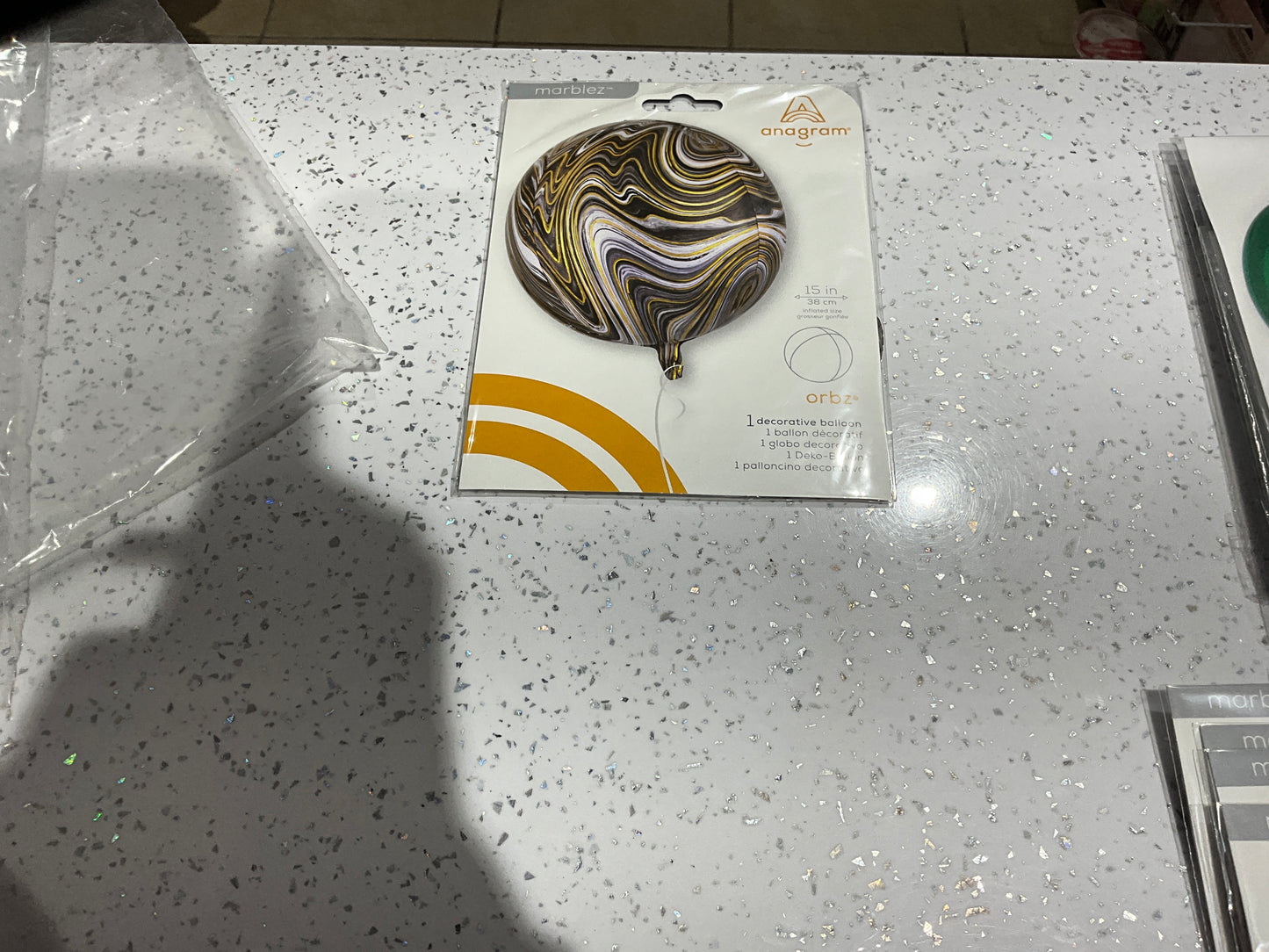 OBRZ MARMOLEADO NEGRO Y DORADO