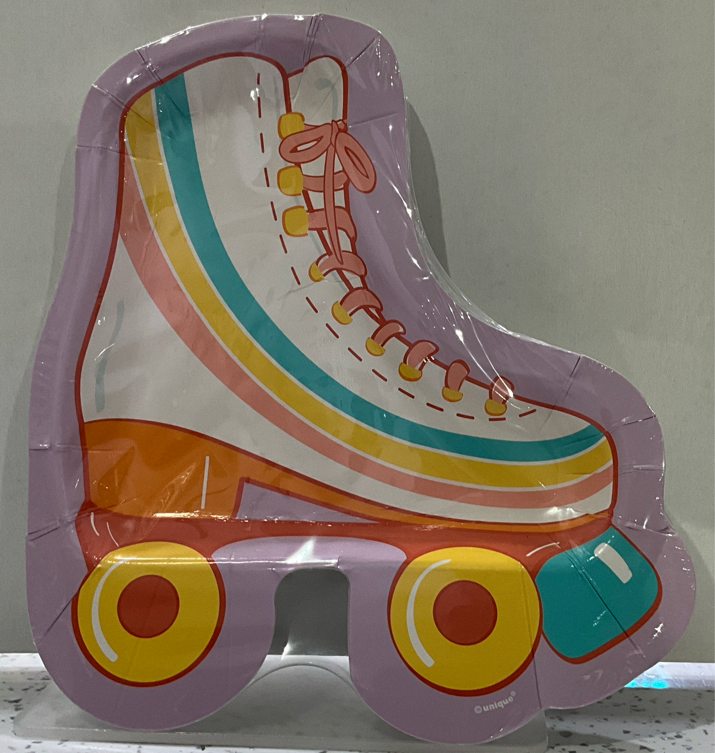 PAPPER PLATES RAINBOW ROLLER SKATE